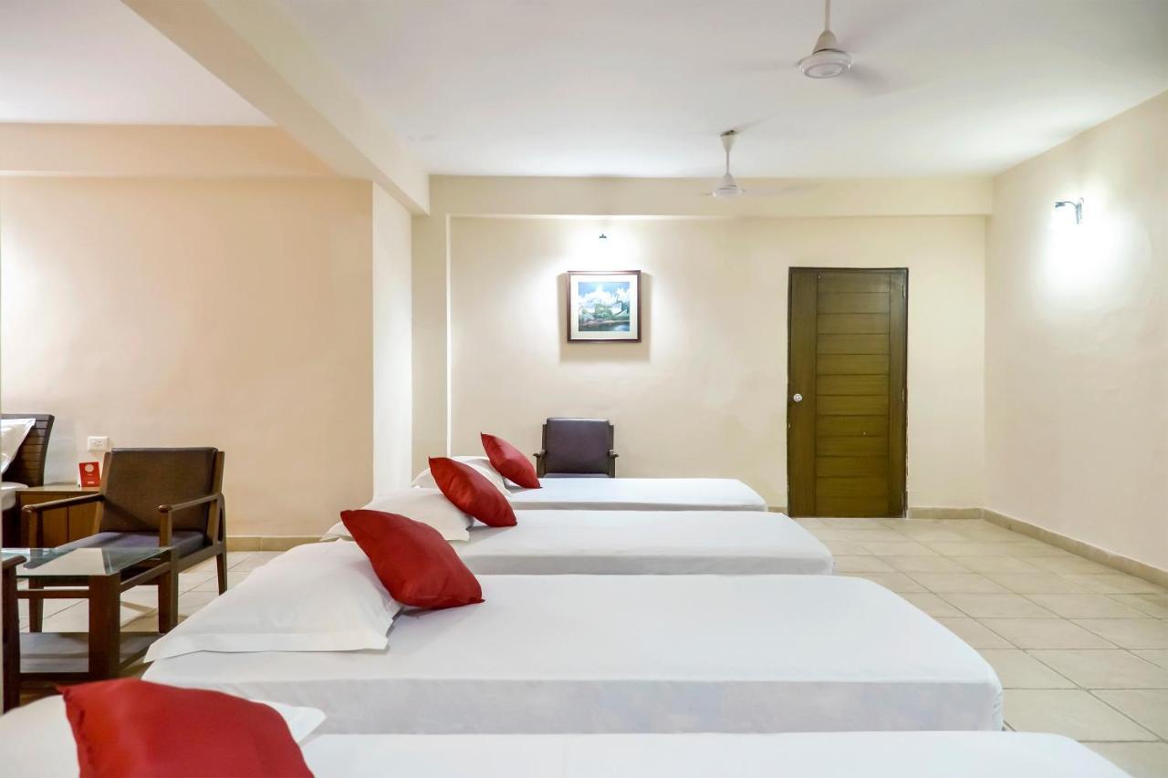 Oyo 15149 Hotel Ajoy Minar Mandarmani Exteriér fotografie